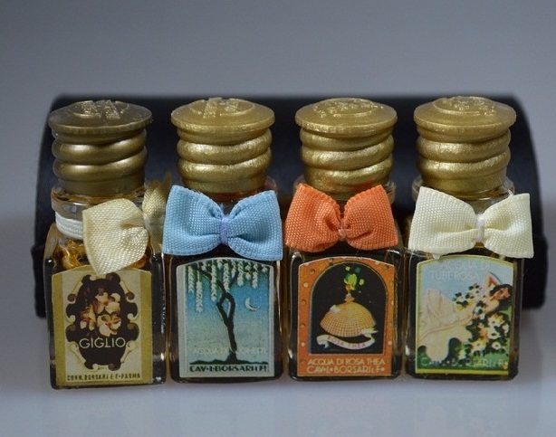 Парфюмерия, духи, парфюм, винтажные духи, парфюм миниатюра - коллекция Московского Музея Парфюмерии.